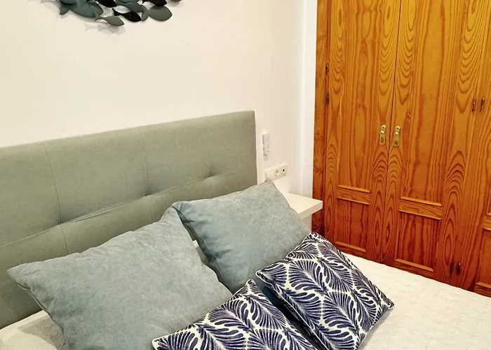 Apto Mercado - Con Garaje Privado *