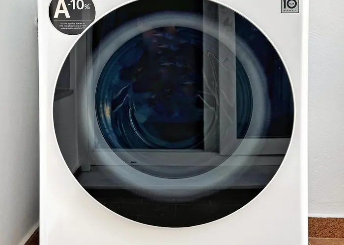 Apto Mercado - Con Garaje Privado Apartman