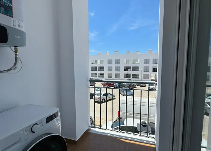 Apto Mercado - Con Garaje Privado Apartman